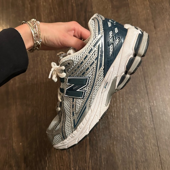 New Balance Shoes - New Balance 1906R sneakers